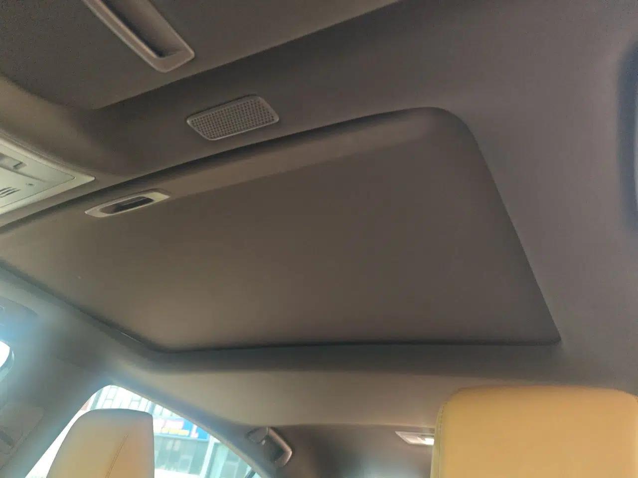 Lexus ES 2020 300h Premier Edition — миниатюра 18