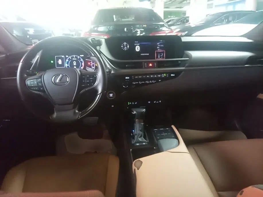 Lexus ES 2020 200 Luxury Edition — миниатюра 21