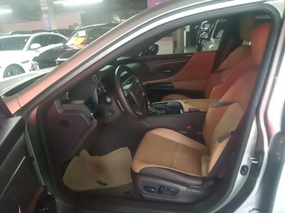 Lexus ES 2020 200 Luxury Edition — миниатюра 27