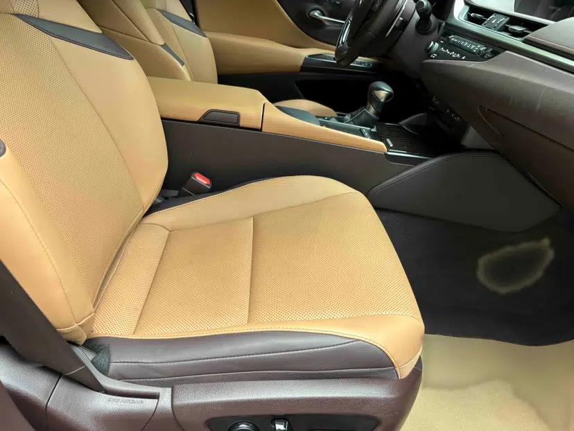 Lexus ES 2020 200 Luxury Edition — миниатюра 28