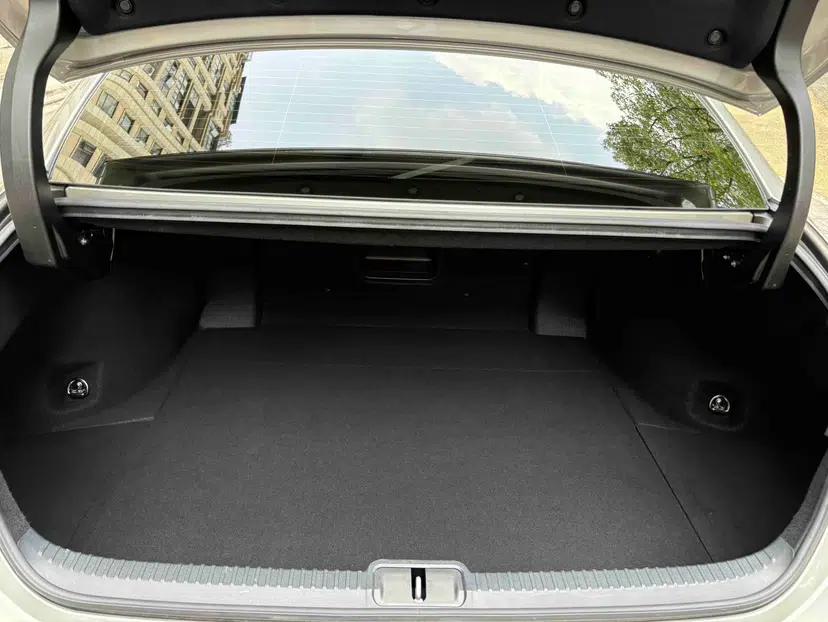 Lexus ES 2020 200 Luxury Edition — миниатюра 31