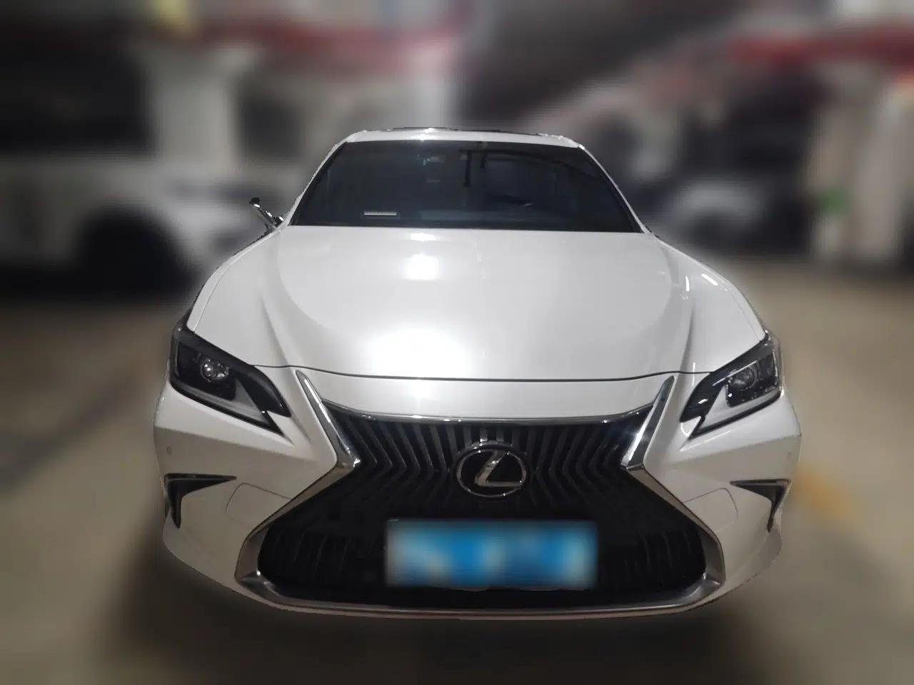 Lexus ES 2020 200 Excellence Edition — миниатюра 2