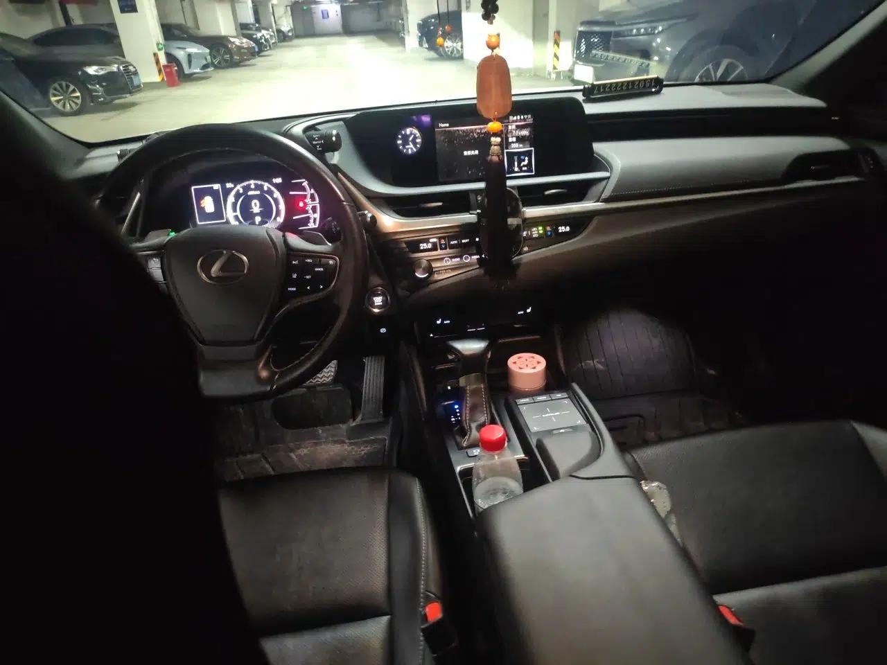 Lexus ES 2020 200 Excellence Edition — миниатюра 9