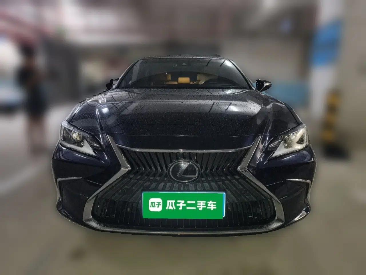 Lexus ES 2020 200 Excellence Edition — миниатюра 2