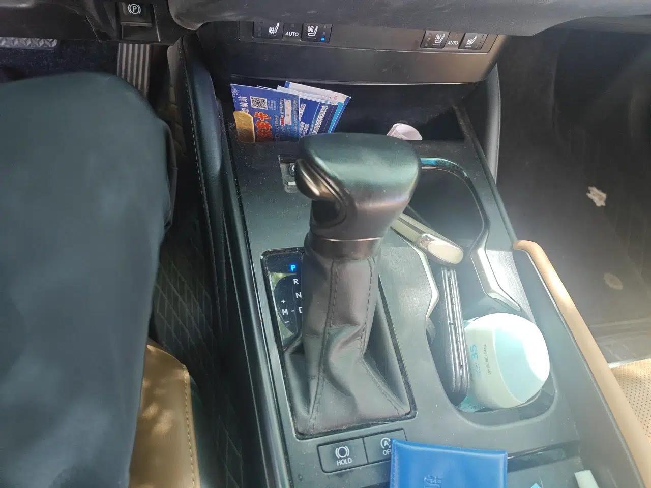 Lexus ES 2022 200 Luxury Edition — миниатюра 14