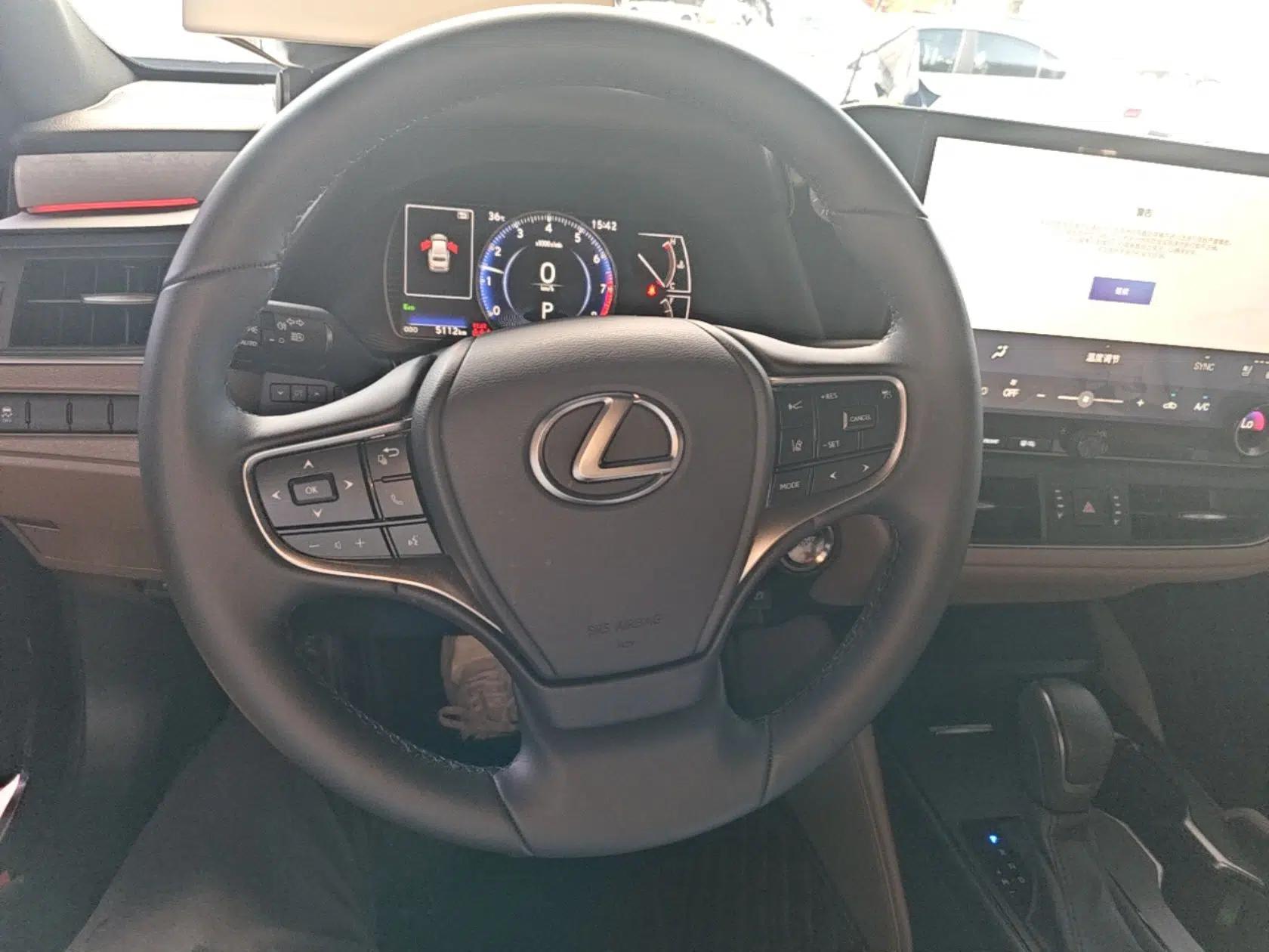 Lexus ES 2025 200 Premium Edition — миниатюра 13