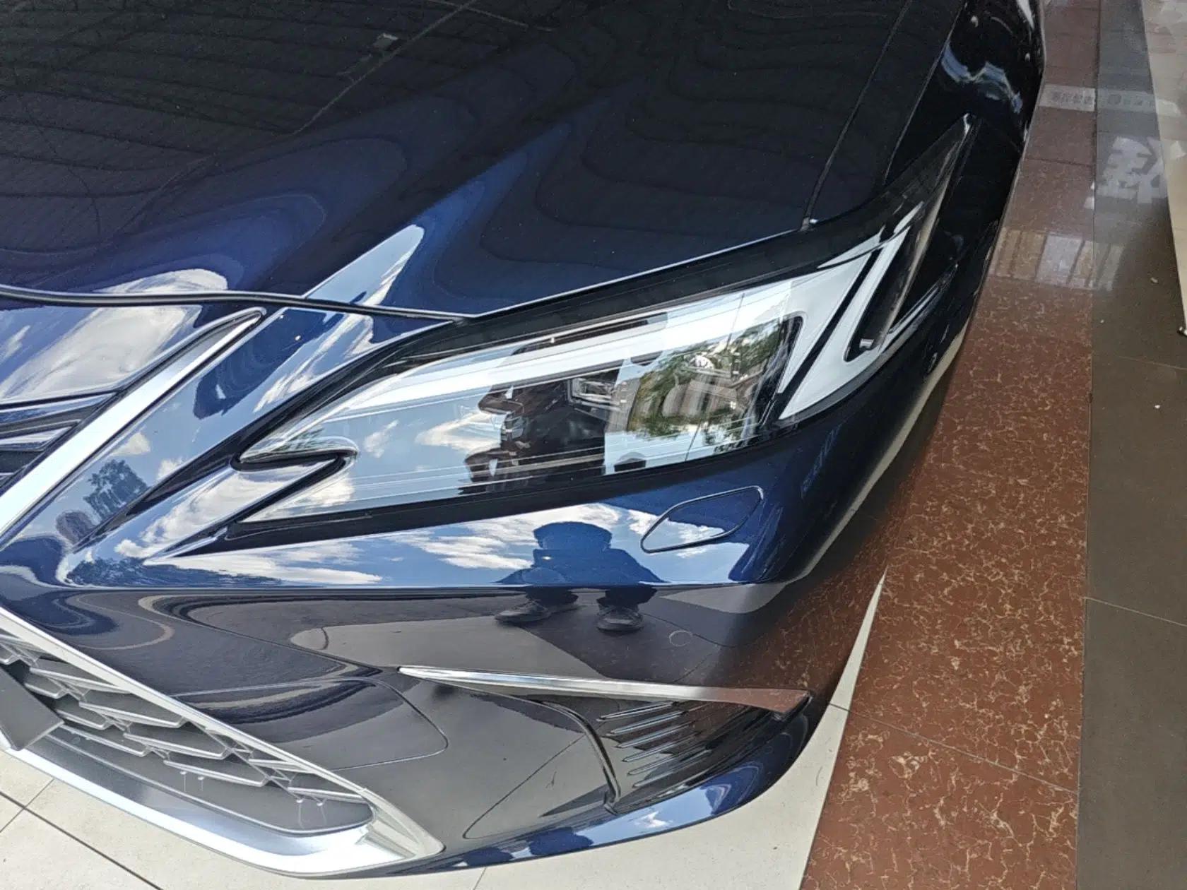 Lexus ES 2025 200 Premium Edition — миниатюра 8