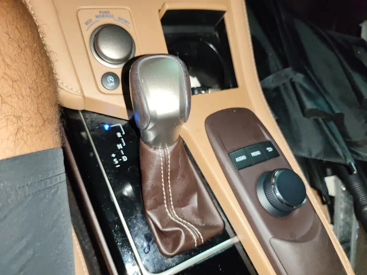 Lexus ES 2015 200 Comfort Edition — миниатюра 14