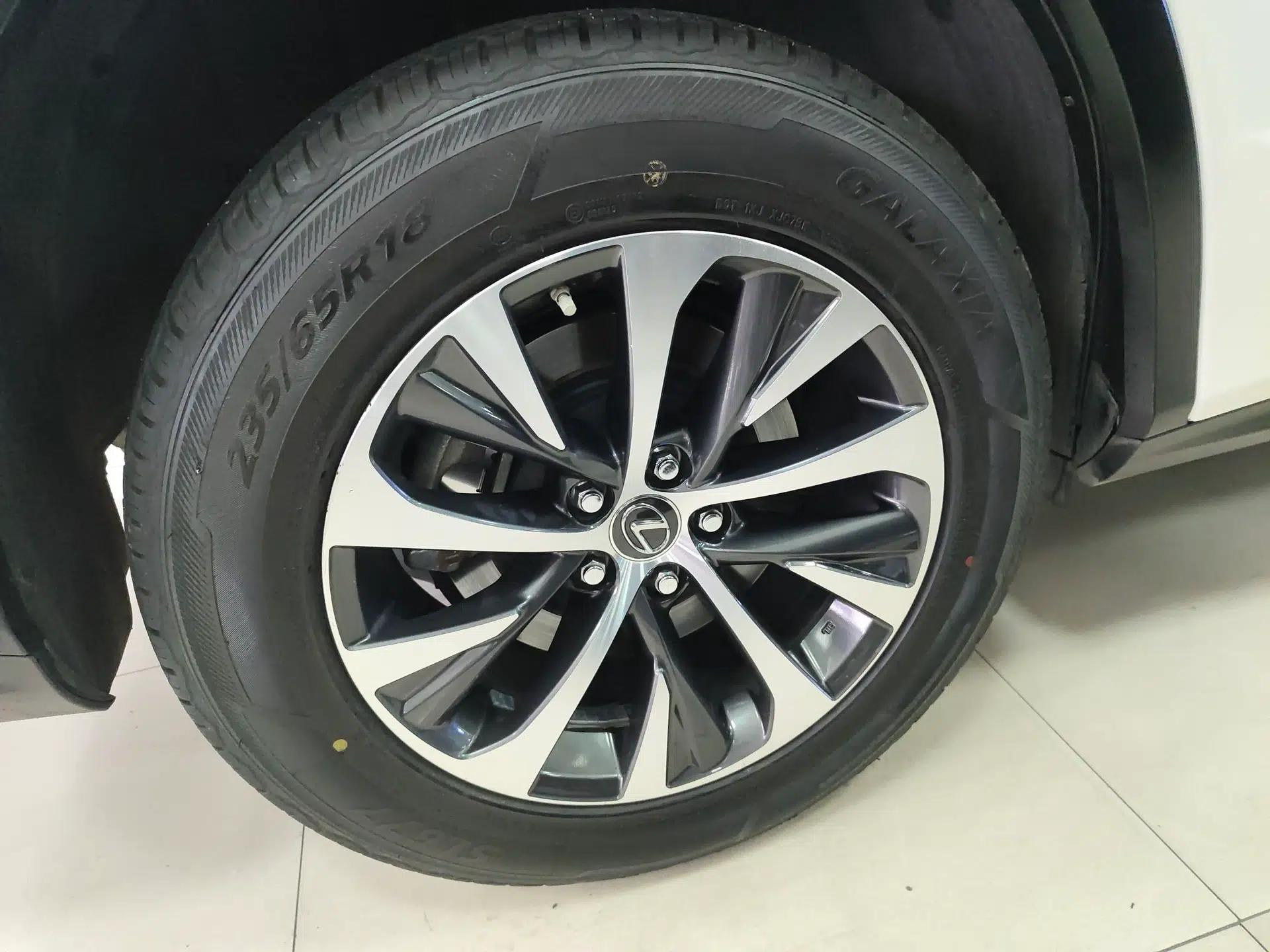 Lexus RX 2020 300 Two-Wheel Drive Comfort Edition China VI Standard — миниатюра 11