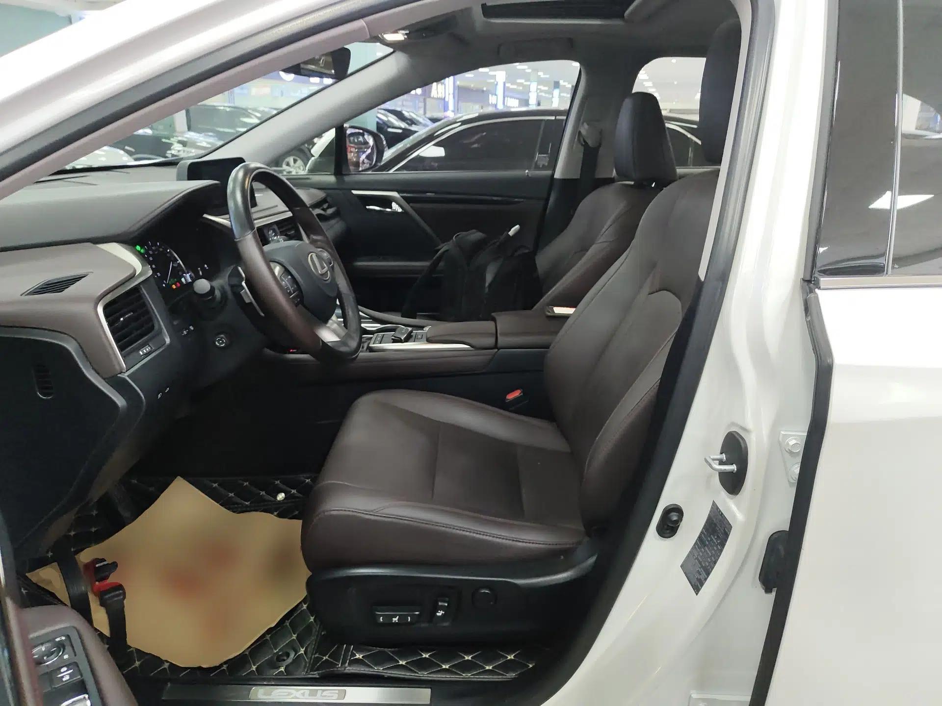 Lexus RX 2020 300 Two-Wheel Drive Comfort Edition China VI Standard — миниатюра 22