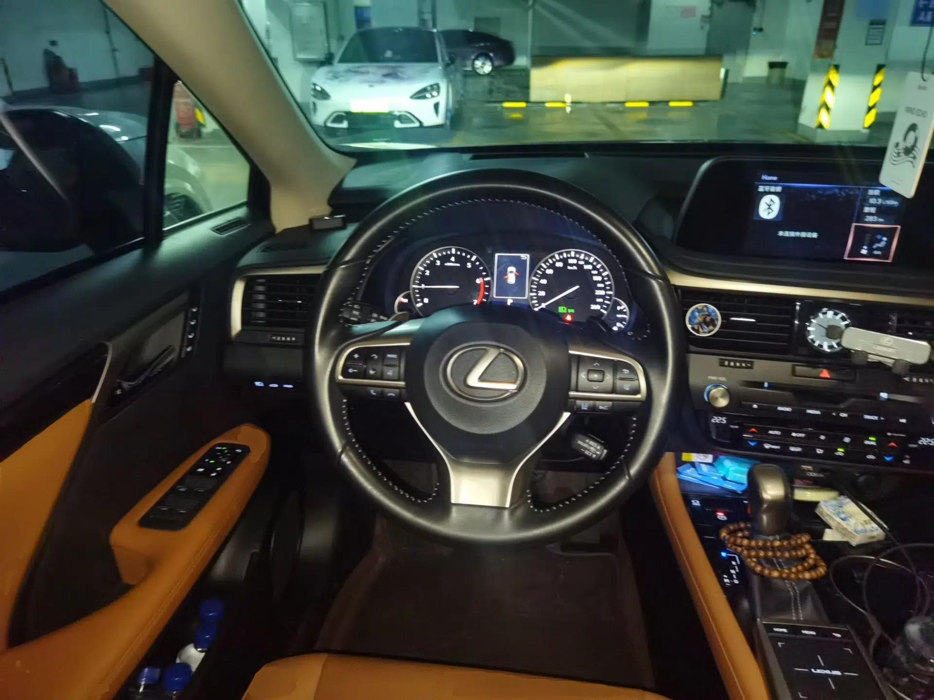 Lexus RX 2020 Revised Version 300 Two-Wheel Drive Comfort Edition — миниатюра 10