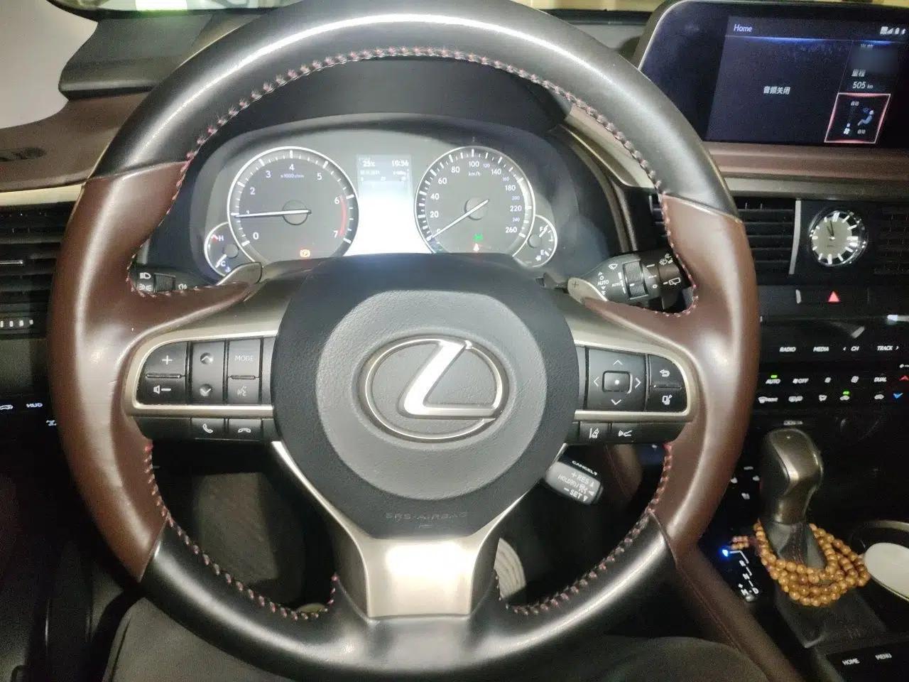 Lexus RX 2020 Facelifted 300 4x4 Elegant Edition — миниатюра 10