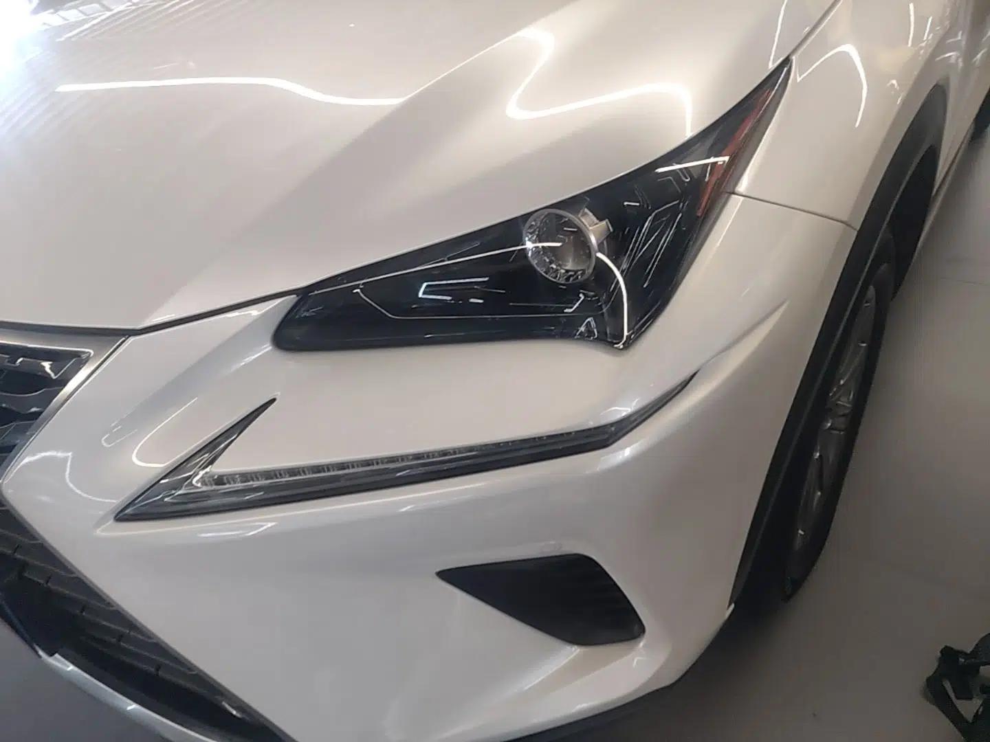Lexus NX 2018 200 Front-Wheel-Drive Xingxing Edition China VI Standard — миниатюра 8