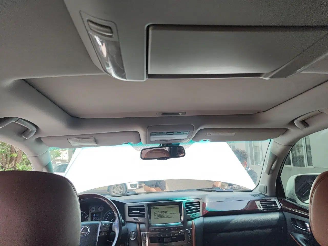 Lexus LX 2011, 570, 5.7-liter engine, 8-seater, with a sunroof and power seats in both the front and rear rows. Front seats feature ventilation and heating. Middle East specification. — миниатюра 18