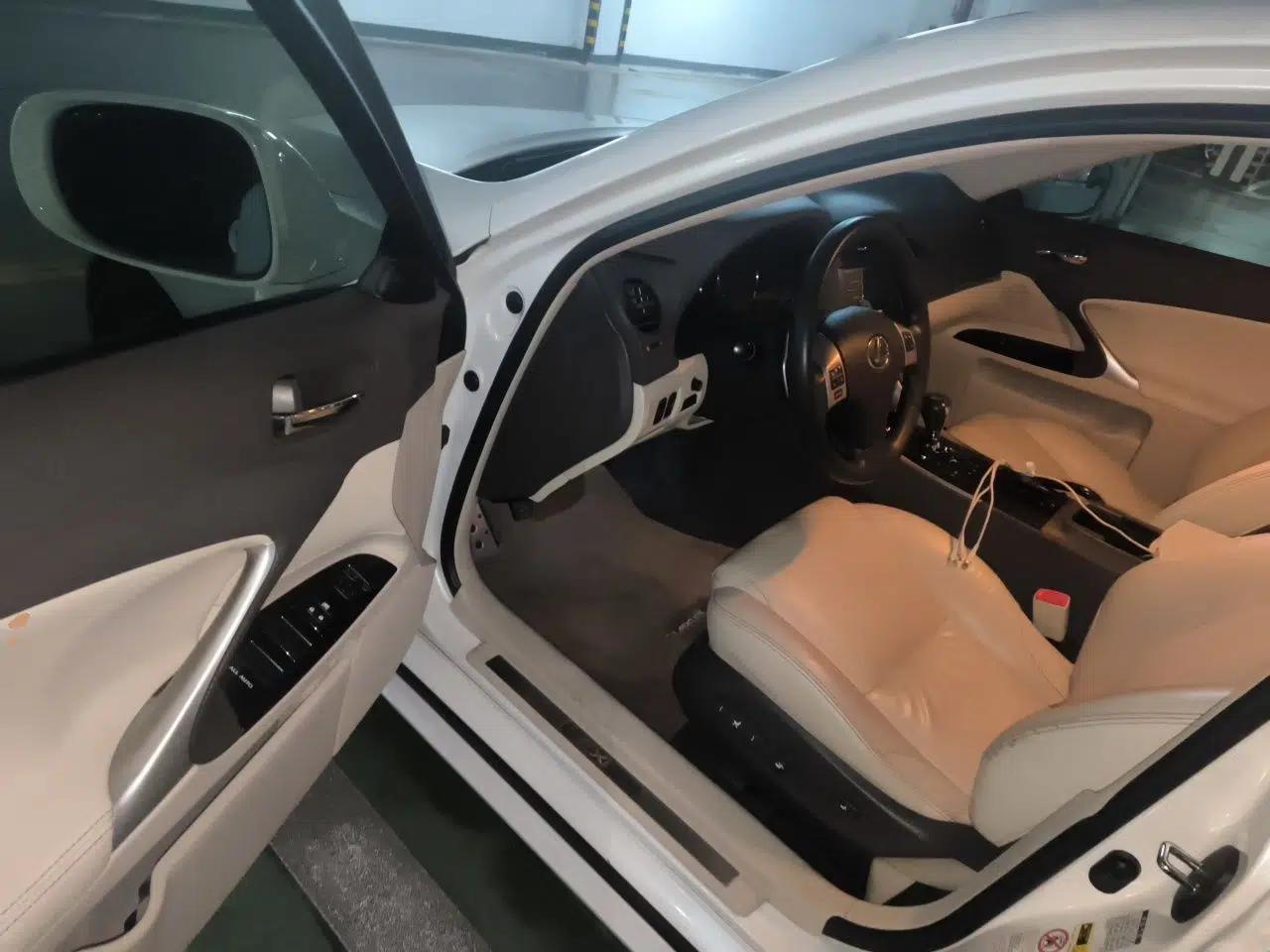 Lexus IS 2011 250 Windstorm Edition — миниатюра 16