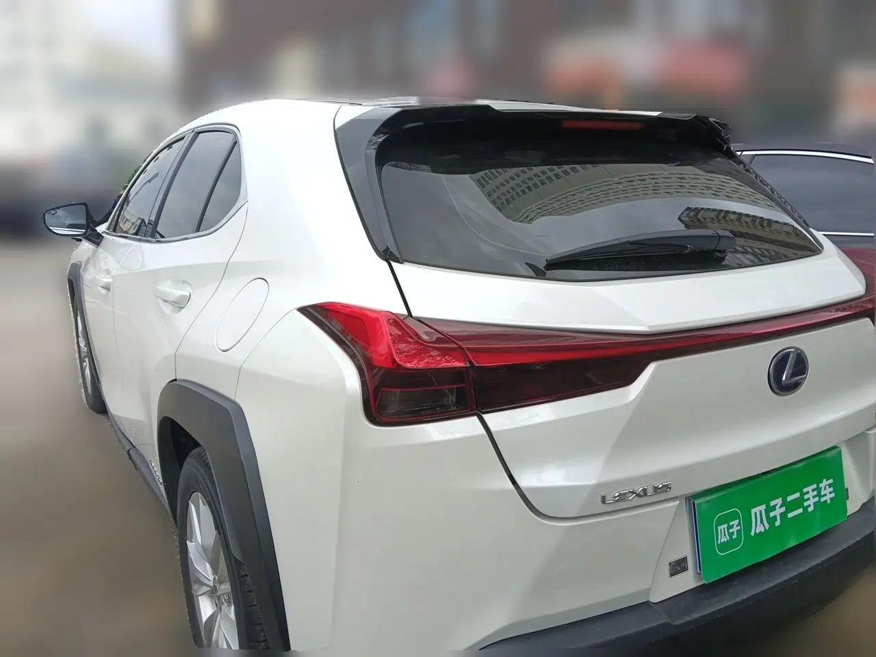 Lexus UX 2019 260h Explore-Cool Edition China VI Standard — миниатюра 4