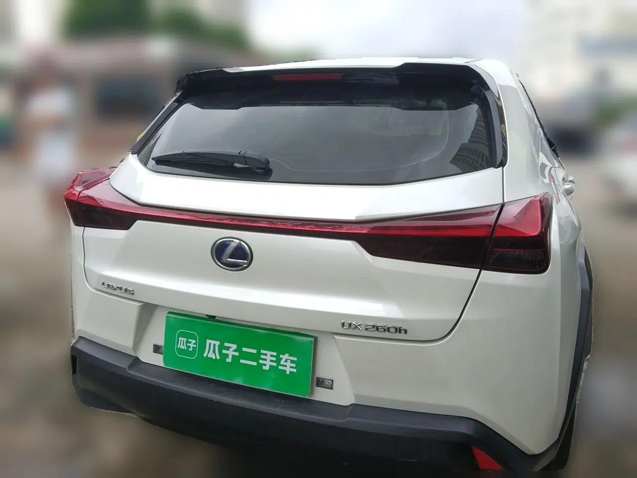 Lexus UX 2019 260h Explore-Cool Edition China VI Standard — миниатюра 5