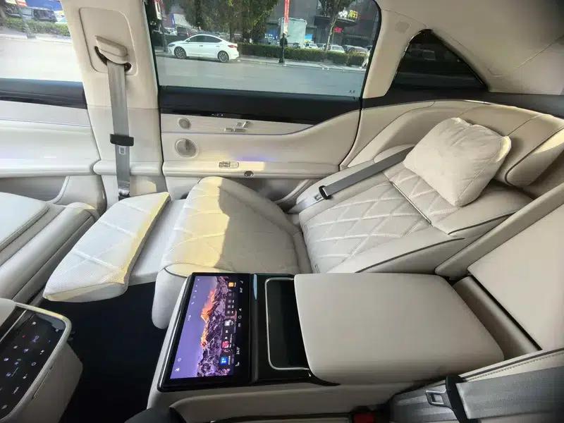 Enjoy S9 2025 Ultra Range Extended Rear-Wheel Drive — миниатюра 34
