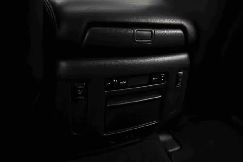 Infiniti QX80 2016 5.6L 4WD — миниатюра 14