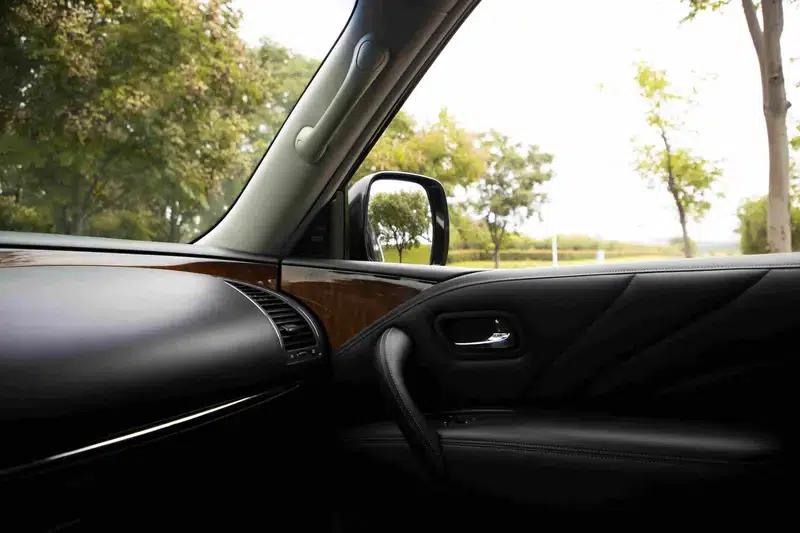Infiniti QX80 2016 5.6L 4WD — миниатюра 18