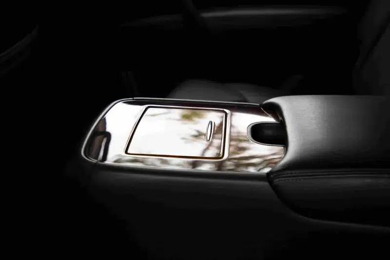 Infiniti QX80 2016 5.6L 4WD — миниатюра 9