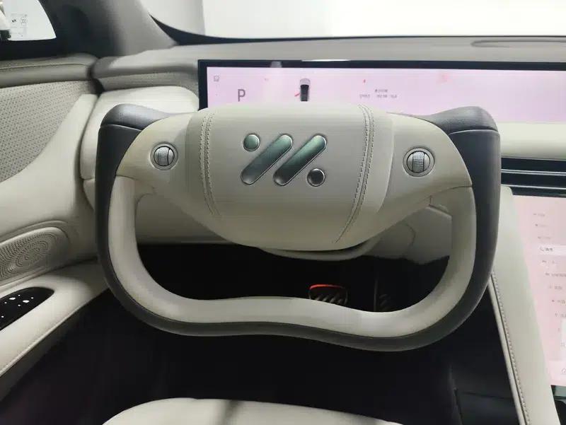 2023 Smart LS7 Elite Rear-Wheel Drive Edition — миниатюра 16