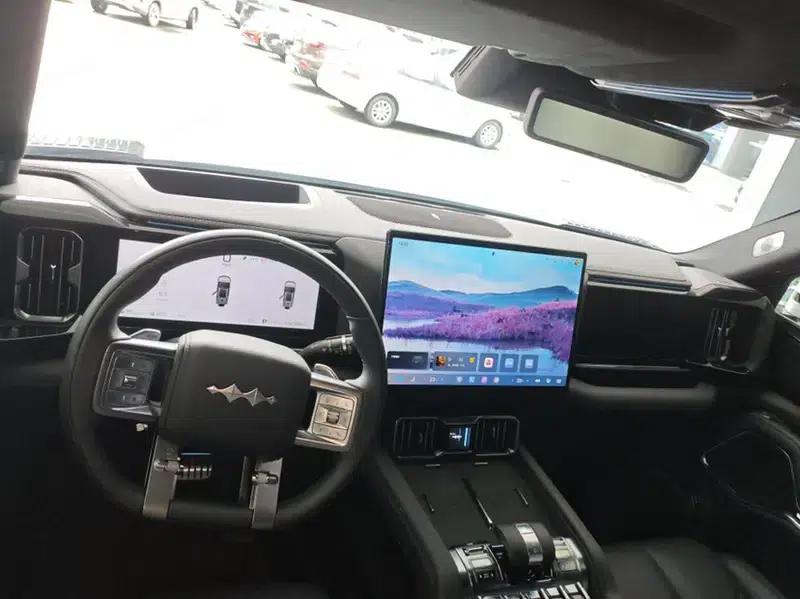 Leopard 8 2025 Smart & Brave Flagship Edition 7-Seater — миниатюра 5