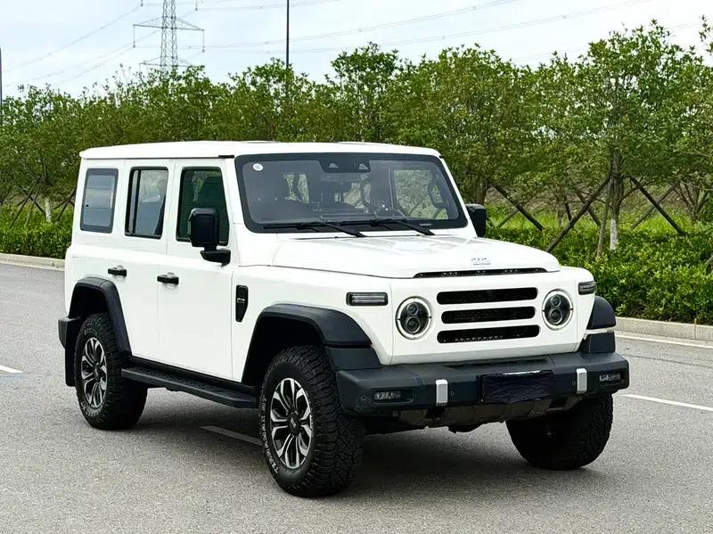 212 T01 2024 Explorer 2.0T — миниатюра 3