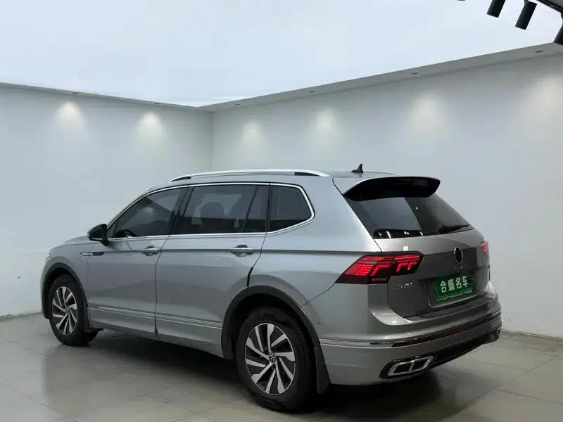 Tiguan L PHEV 2022 430PHEV Plug-in Hybrid Premium Edition — миниатюра 4