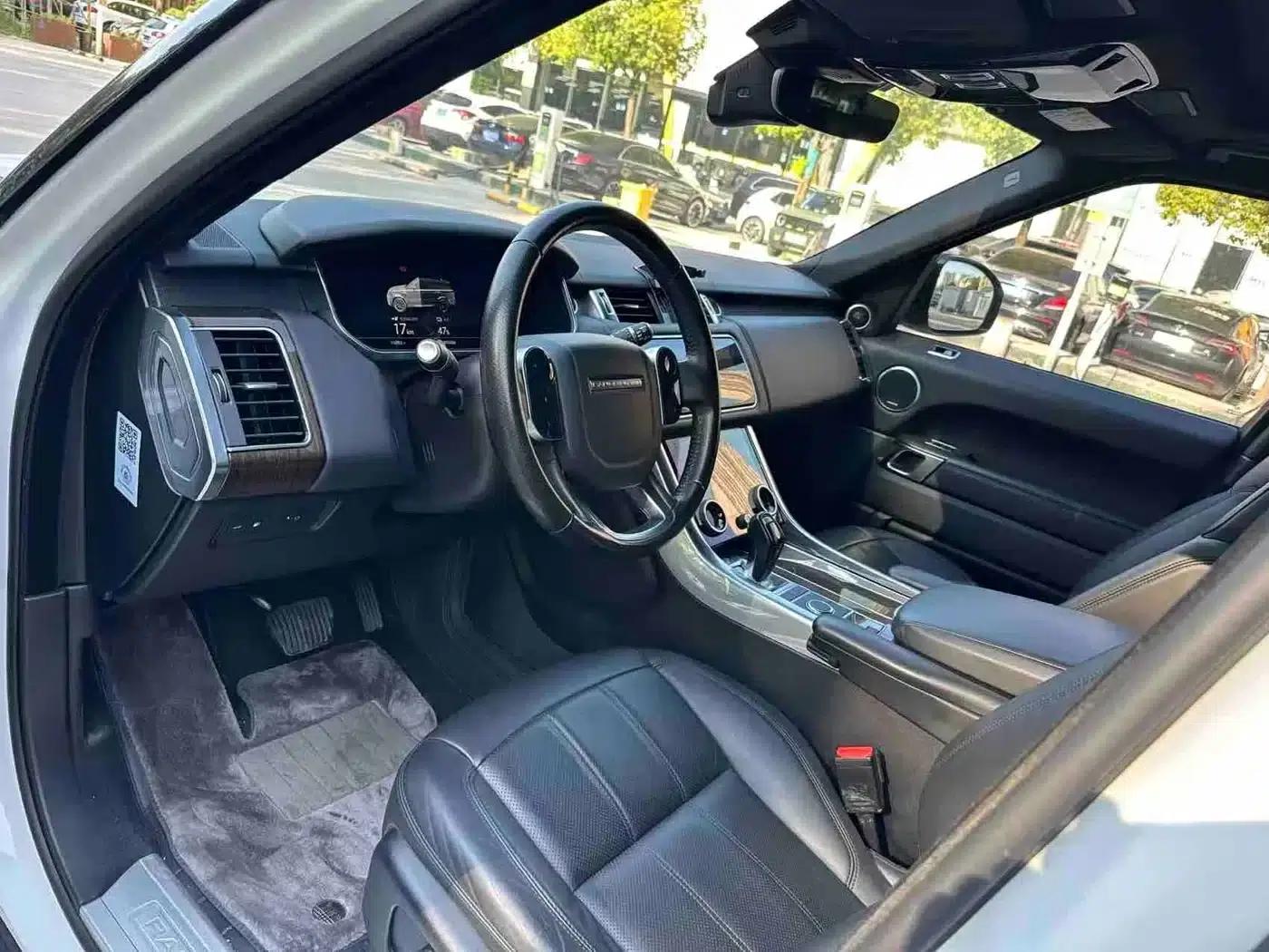 Range Rover Sport Hybrid 2018 P400e — миниатюра 4