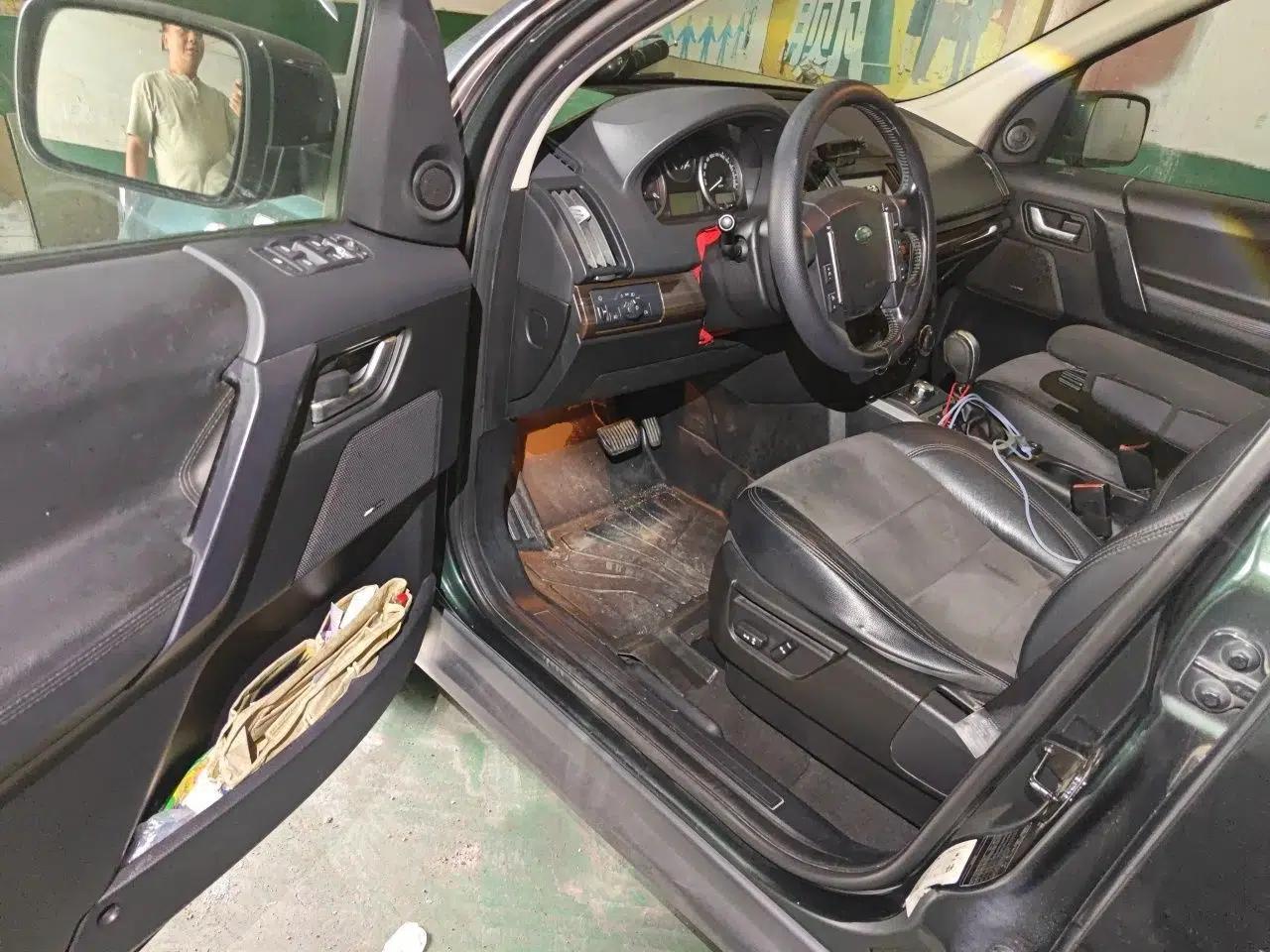 Land Rover Freelander 2 2011 2.2T SD4 SE Diesel Edition — миниатюра 16