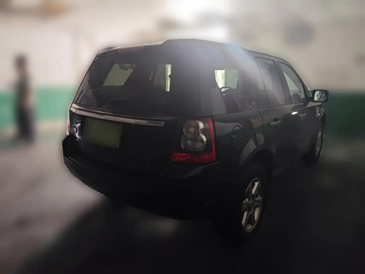 Land Rover Freelander 2 2011 2.2T SD4 SE Diesel Edition — миниатюра 6