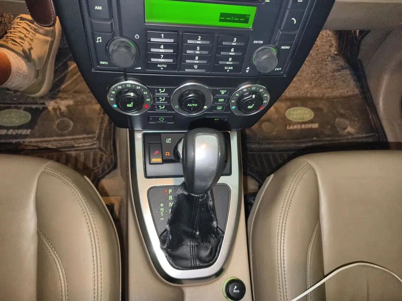 Land Rover Freelander 2 2010 3.2 i6 Automatic HSE Gasoline Version — миниатюра 14