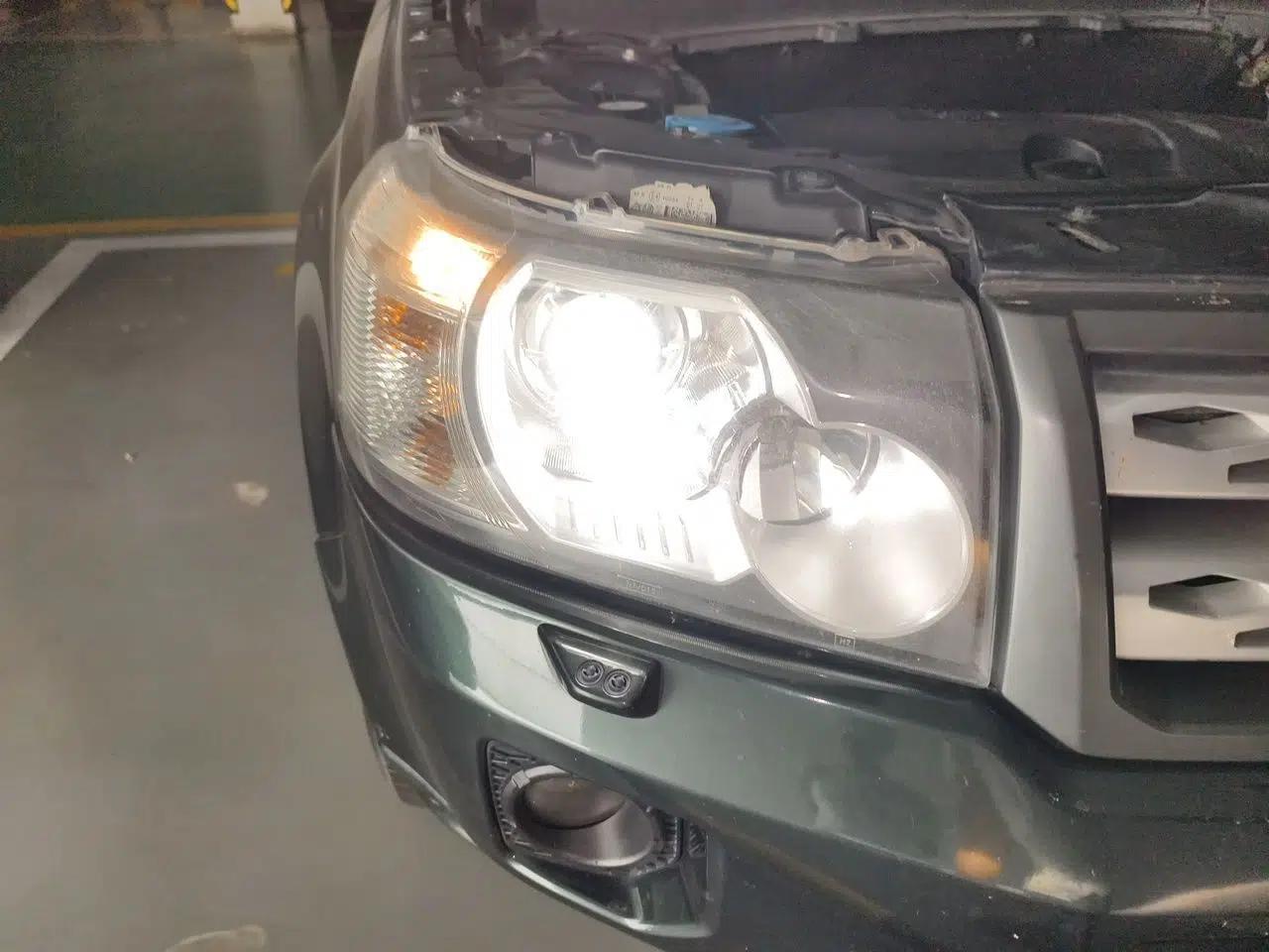 Land Rover Freelander 2 2010 3.2 i6 Automatic HSE Gasoline Version — миниатюра 7