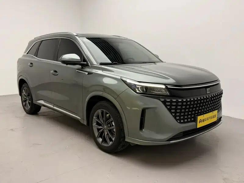 Blue Electric E5 2023 1.5L DE-i Enjoy Edition — миниатюра 3