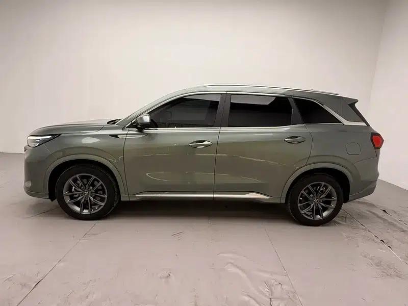 Blue Electric E5 2023 1.5L DE-i Enjoy Edition — миниатюра 4