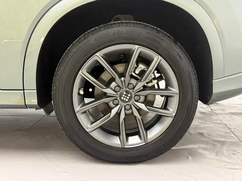 Blue Electric E5 2023 1.5L DE-i Enjoy Edition — миниатюра 9