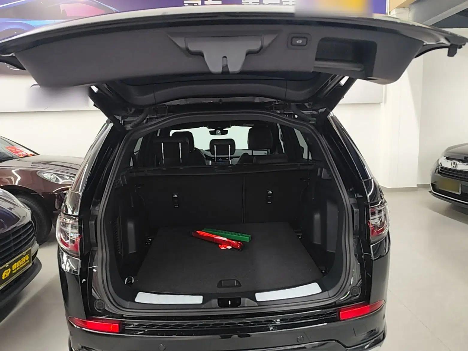 Land Rover Discovery Sport New Energy 2022 P300e Performance Tech Edition — миниатюра 22