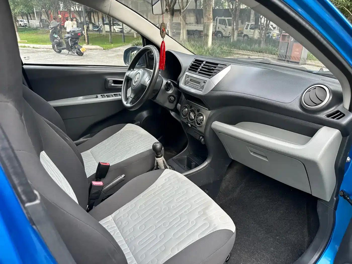 Alto 2013 1.0L Manual Comfort Model — миниатюра 16