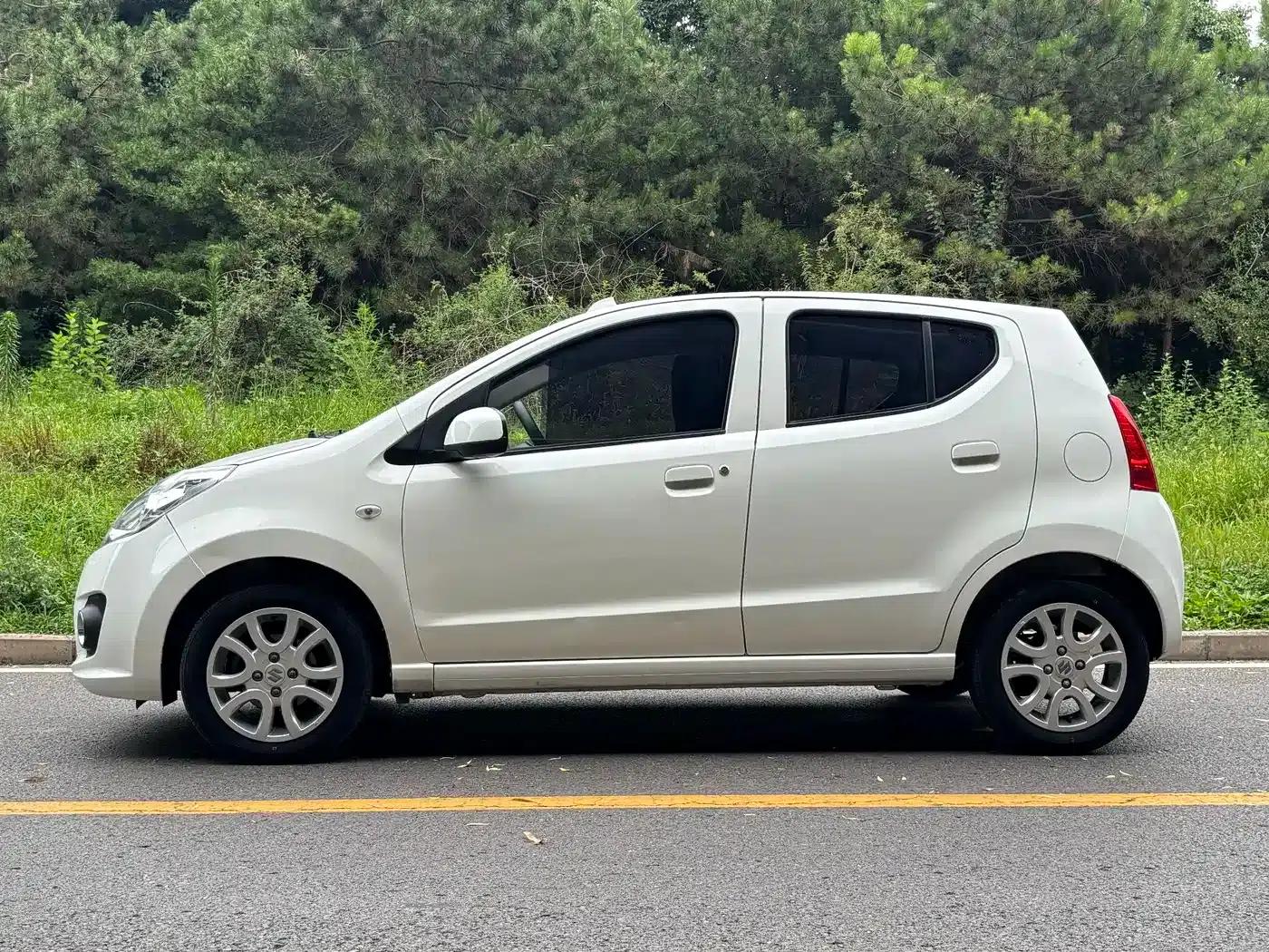Alto 2013 1.0L Automatic Deluxe — миниатюра 3
