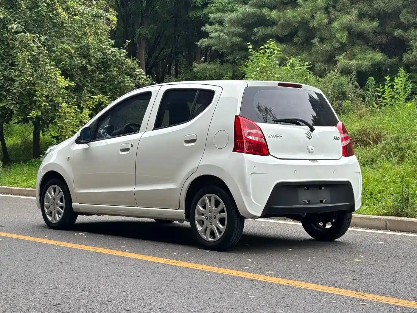 Alto 2013 1.0L Automatic Deluxe — миниатюра 4