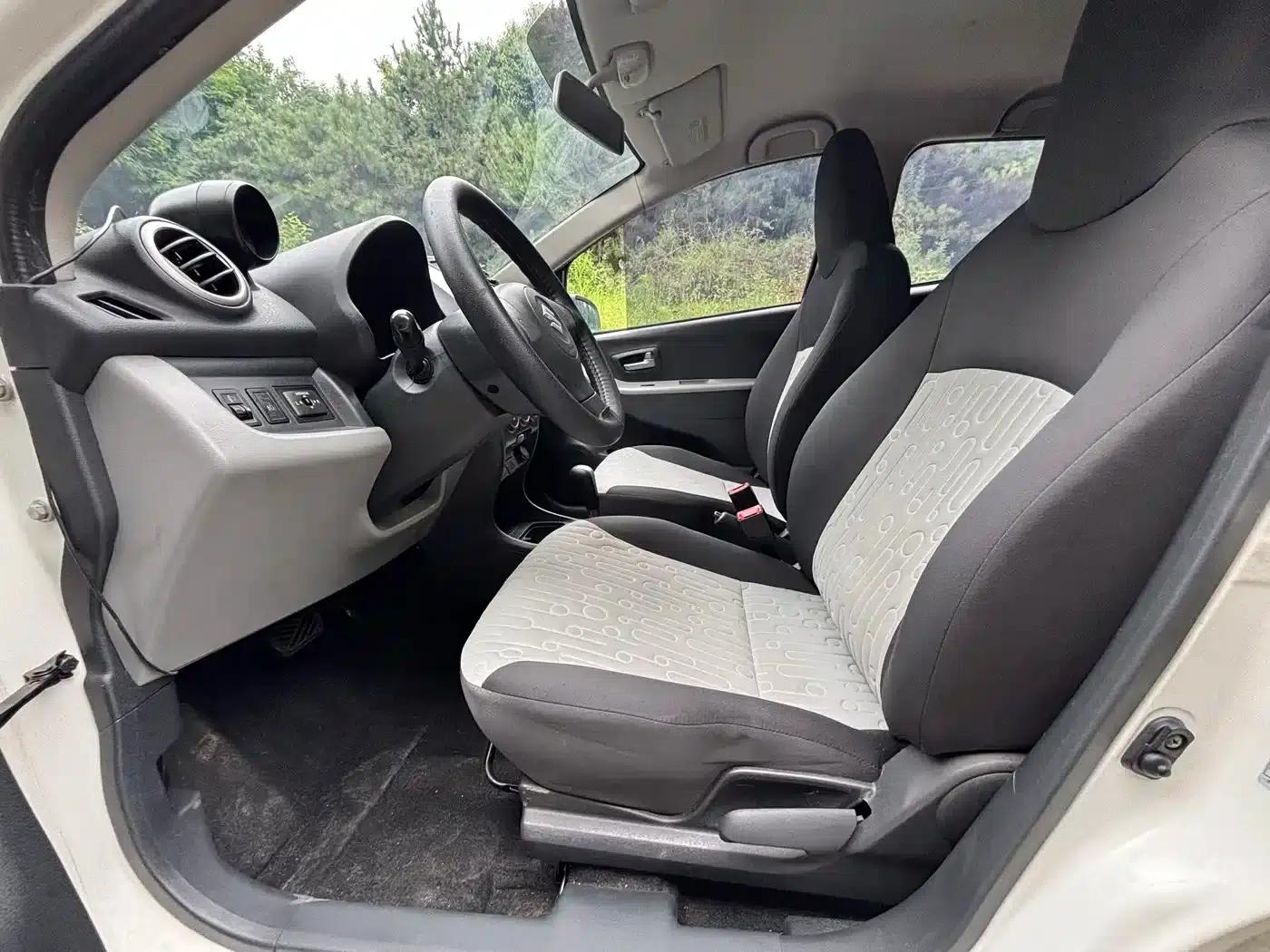Alto 2013 1.0L Automatic Deluxe — миниатюра 9