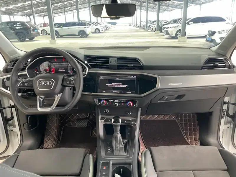Audi Q3 2022 35 TFSI Fashion Dynamic Edition — миниатюра 13