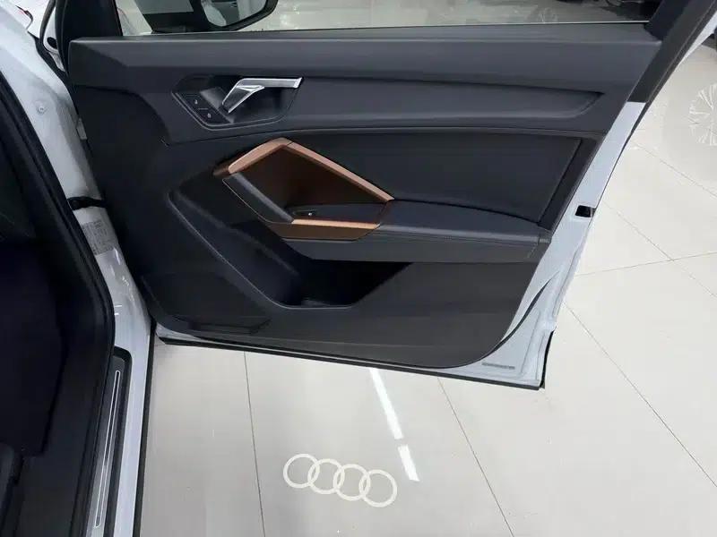 Audi Q3 2022 35 TFSI Fashion Elegance — миниатюра 8