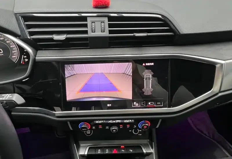 Audi Q3 2023 35 TFSI Fashion Dynamic (1.5T) — миниатюра 13
