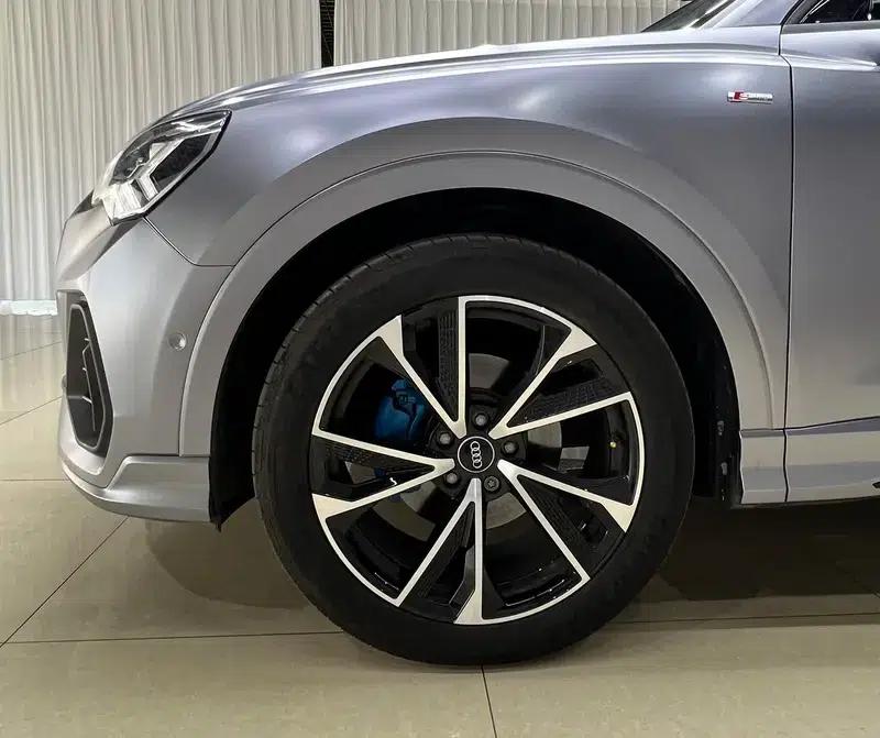 Audi Q3 2023 35 TFSI Fashion Dynamic (1.5T) — миниатюра 10