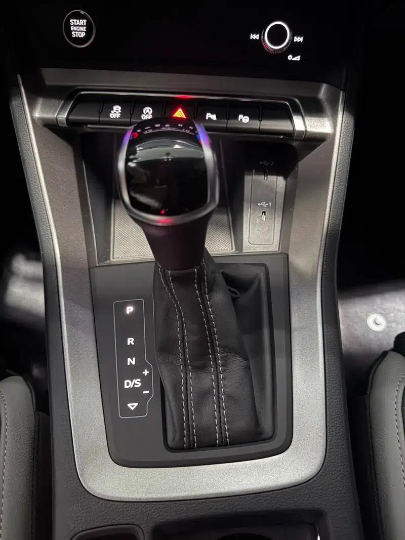 Audi Q3 2022 35 TFSI Fashion Dynamic Edition — миниатюра 13