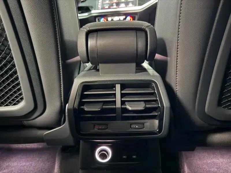 Audi Q3 2022 35 TFSI Fashion Dynamic Edition — миниатюра 10