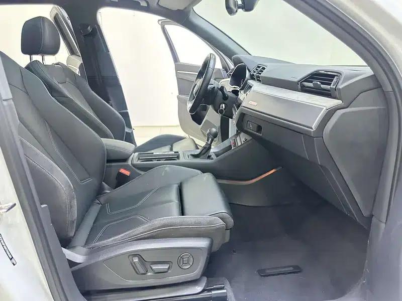 Audi Q3 2024 35 TFSI Progressive Dynamic — миниатюра 15