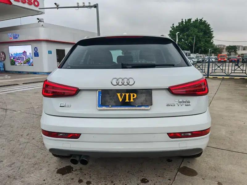 Audi Q3 2018 30th Anniversary Edition 30 TFSI Fashion Model — миниатюра 6